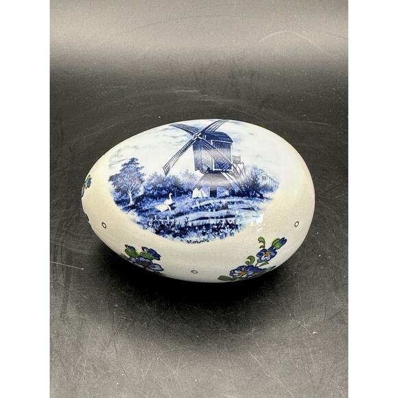 Delft Style Porcelain Blue White Egg from Lancaster PA Windmills Flowers - Picture 4 of 9